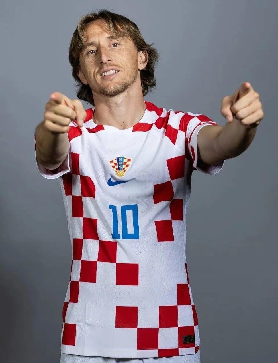 哈兰德：现在要确保欧冠席位，并做些能做到的事