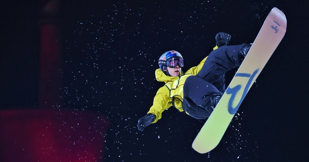 凯利这个被动，连着几次找霍伊伦最后还是没找到，（老板增资在即了）