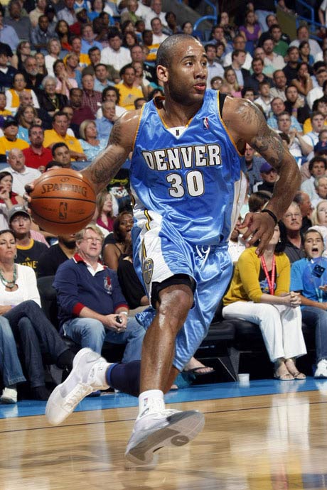 他在对阵曼 他在对阵曼