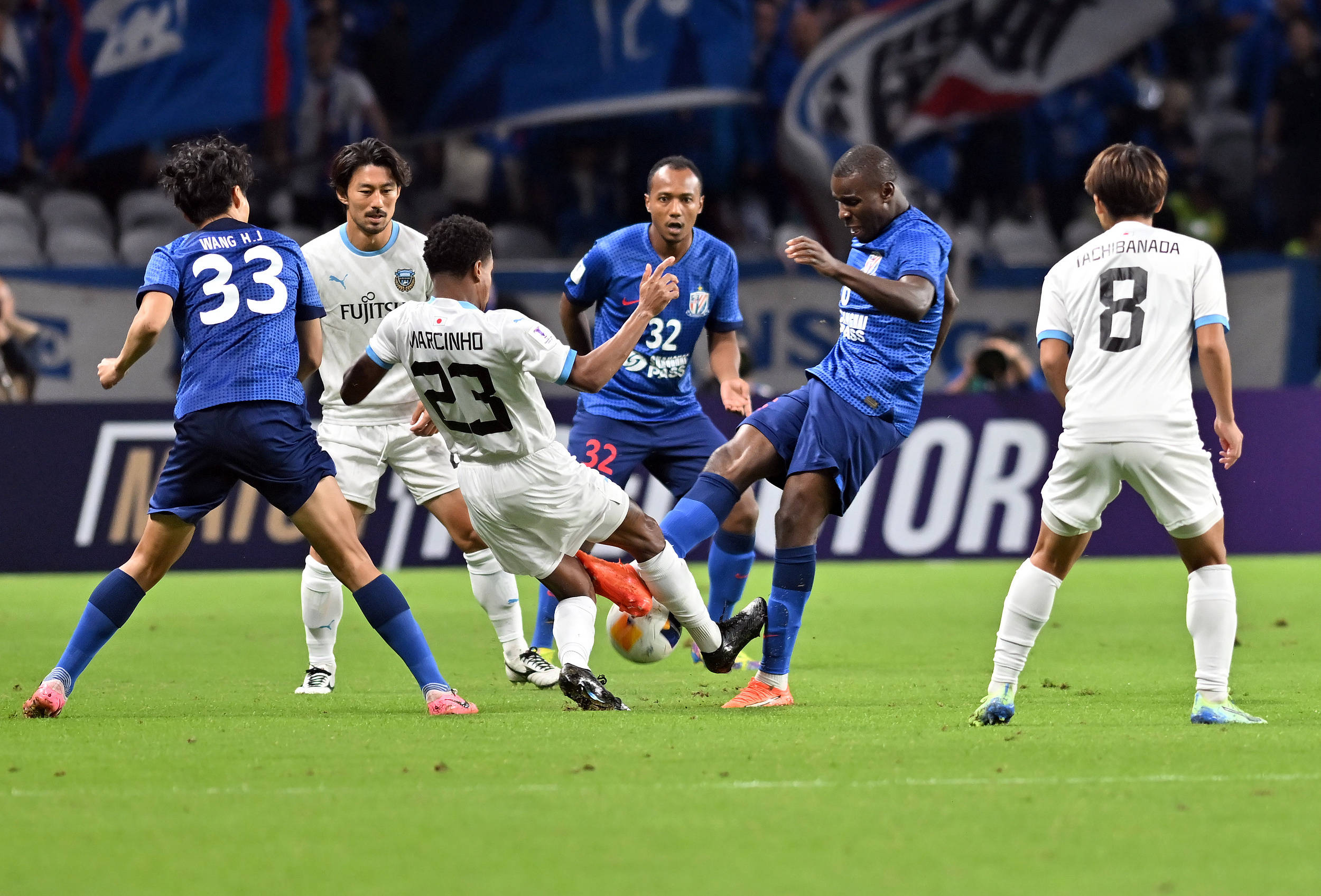 成千万欧元 成千万欧元