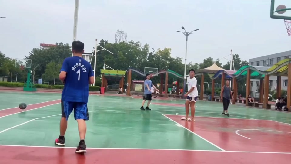 马丁内利 马丁内利